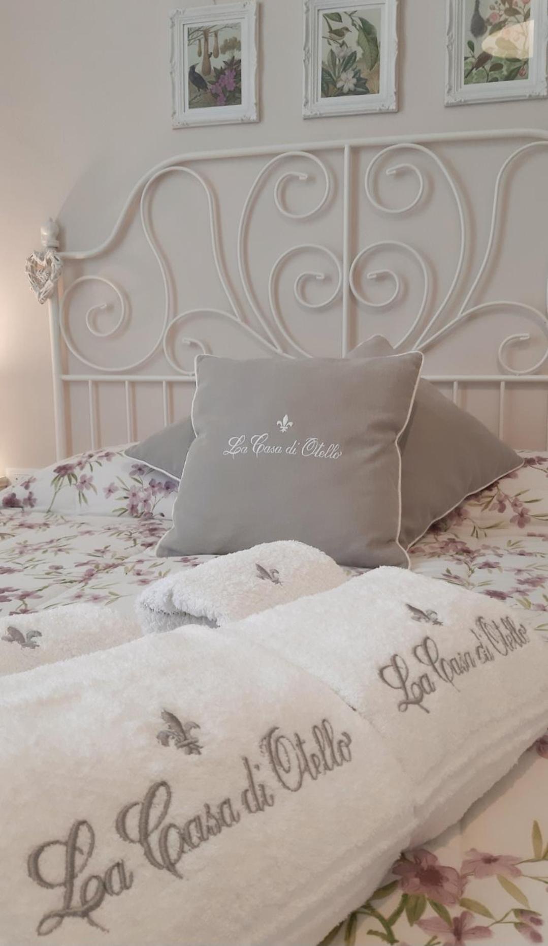 كارمينيانو B&B La Casa Di Otello المظهر الخارجي الصورة